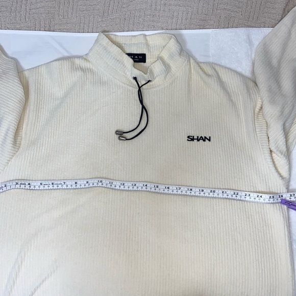 Women’s SHAN oversized cream/white very oversized sweater size Medium - Picture 11 of 16